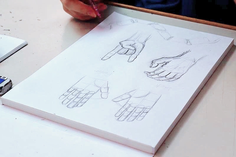 Manga Course: drawing hands