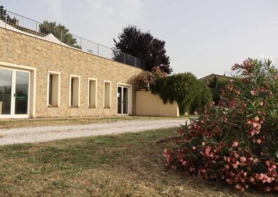 manga summer school: classroom in Italy
